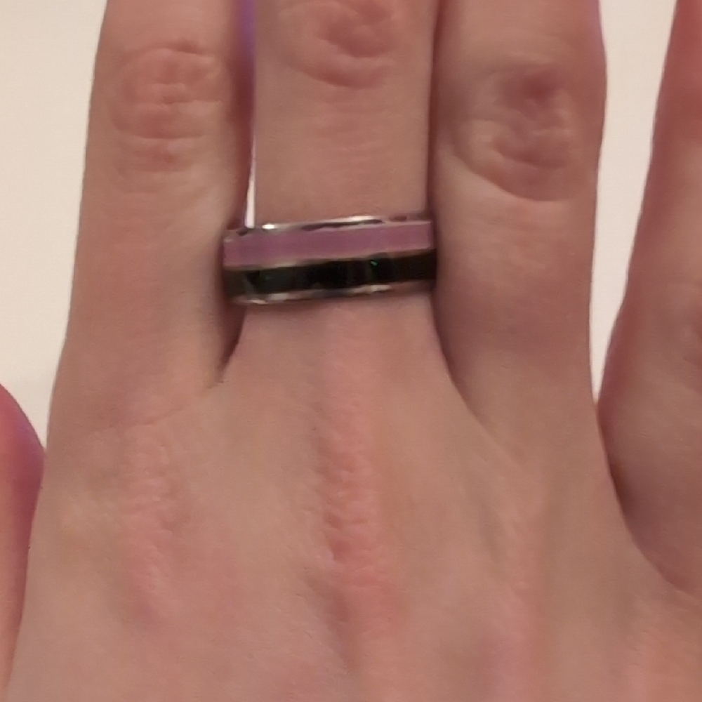 Elegant Pink and Black Ring
